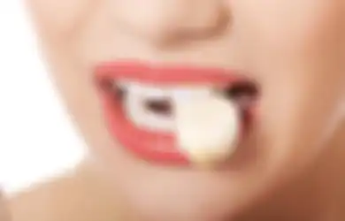 Sehatkan Jantung Hingga Otak, Ini 5 Manfaat Makan Bawang Putih Mentah