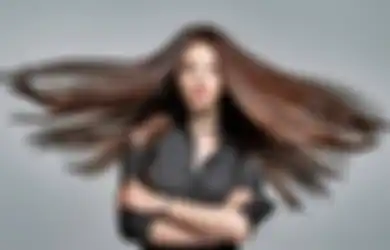 5 Tips Bikin Rambut Kita Cepat Panjang Pakai Cara Alami. Wajib Tahu!