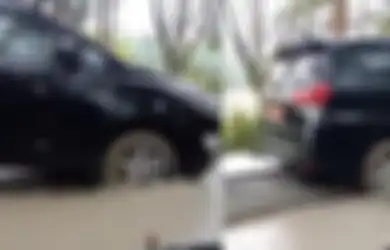 Pejabat Lubuklinggau yang Terobos Jalan Cor Basah Pakai Mobil Dinas Ngaku Disuruh Lewat Para Tukang, Wali Kota Beri Teguran: Hati-hati, Kamera di Mana-mana!