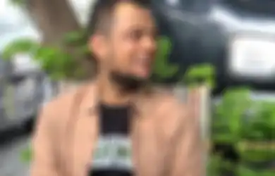 Dada Panas Setiap Dengar Suara Azan, Panji Petualang Bantah Adanya Campur Tangan Jin: Itu Disuruh Salat