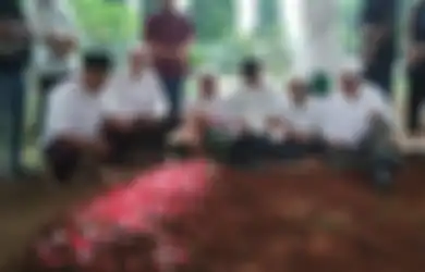 Innalillahi Wa Innailaihi Rojiun, Penyanyi Nyentrik Ini Meninggal Dunia Mendadak, Sempat Nyeri Lambung Padahal Tidak Ada Sakit Kronis