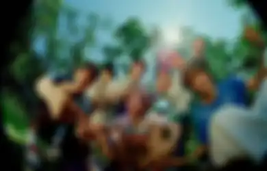 RIIZE Tampikan Musim Panas Y2K yang Seru di Lagu Pra-debut Memories!