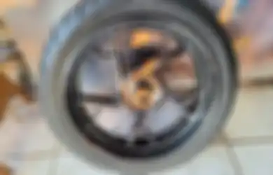 Baru Tahu, Ternyata  Cairan Anti Bocor Bikin Pelek Motor Susah Dicat