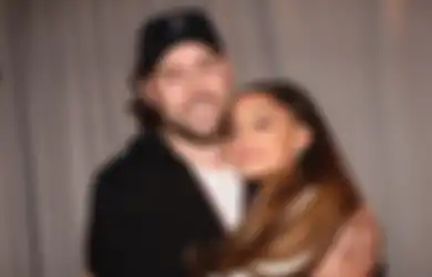 Sempat Dibantah, Insider Nge-spill Ariana Grande Juga Keluar dari Manajemen Scooter Braun