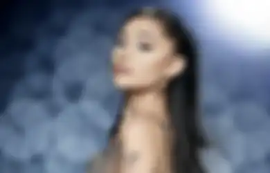 Ariana Grande Sedang Merencanakan Buat Manajemen Artis Sendiri
