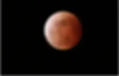 5 Tradisi Ibu Hamil Saat Gerhana Bulan, Semua Demi Janin Dalam Perut