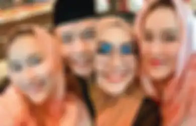 Marah Usai Keluarga Kerap Dihujat, Ayu Ting Ting: Kalau Benci Saya Silahkan, Jangan Orang Tua dan Anak
