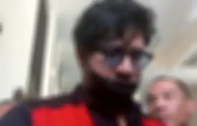 Ammar Zoni Dituntut 1 Tahun Penjara, Suami Irish Bella Tak Kuasa Membendung Tangisnya, Kuasa Hukum: Harusnya Bebas