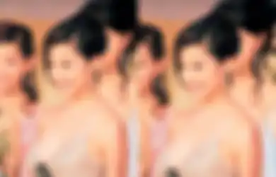 Netizen Geger, Mantan Wanita Paling Sempurna di Hong Kong Tiba-tiba Muncul dengan Keriput dan Tubuh yang Makin Kurus