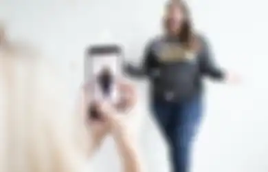 4 Weton yang Paling Cocok Jadi Artis atau Seleb TikTok, Bakat Seninya Tinggi
