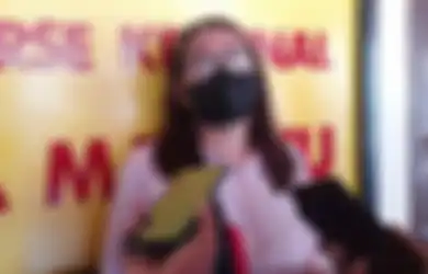 Lihat Motor Suami, Istri Sah Babak Belur Pergoki Suami Selingkuh dengan Bu Dokter
