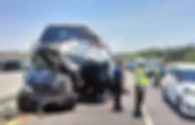 Bak Jadi Jalanan Maut Ini Jejak Kecelakaan di Tol Ungaran, Apa Penyebabnya?