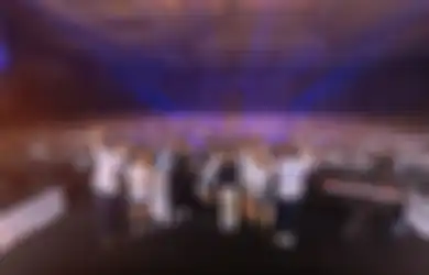 Kumpulan Foto HD Konser NIKI Nicole World Tour in Jakarta 2023