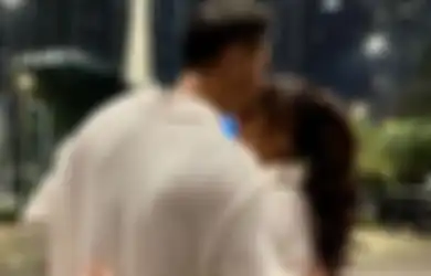 Percaya Diri Hubungan Intim di Sofa, Pasangan Artis Ini Panik Kepergok ART, yang Terjadi Selanjutnya Tak Terduga