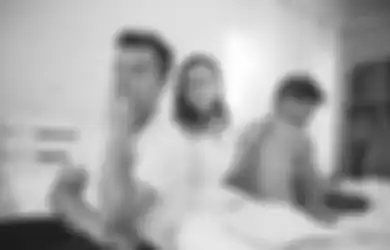 Ngamuk Digerebek Suami Saat Tidur Bareng Pria Lain, Wanita Ini Tak Minta Maaf Malah Mati-matian Lindungi Selingkuhan