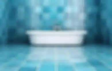 Atasi Lantai Kamar Mandi Licin Hanya dengan 3 Bahan Ini Aja!