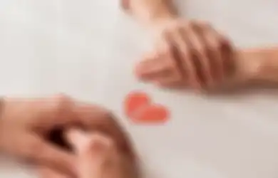 7 Tahun Pacaran Diselingkuhi, Gadis Permalukan Pacar Lewat Videotron, Pesannya Jadi Sorotan!