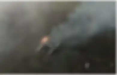 'Saya Lari Sambil Nangis', Warga Ungkap Detik-detik 2 Pesawat TNI AU Jatuh, Terdengar Ledakan hingga Buat Geger
