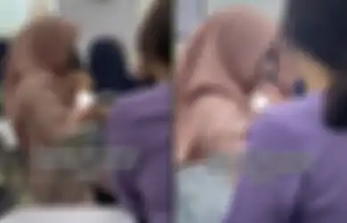 Bu Dosen Sibuk Ngajar, Mahasiswi Ini Panik Jilbabnya Nyangkut di Behel Gigi, Videonya Viral di TikTok