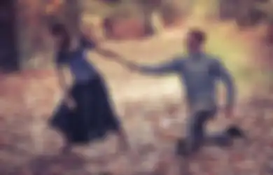 7 Lagu Barat Tentang Cinta Bertepuk Sebelah Tangan, Bikin Makin Baper