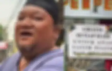 'Berbagi Tak Harus Menunggu Kaya', Sosok Pak Jabo Pedagang Pempek yang Viral di TikTok, Kebaikannya Diungkap Para Bocil