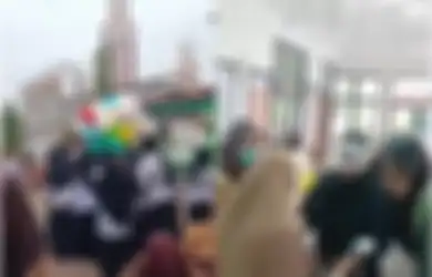 Rayakan Hari Guru Nasional Berujung Musibah, 10 Guru di Bekasi Luka-luka karena Ledakan Balon Gas