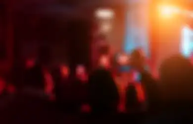 Sahabat Hobi Ngonser? Berikut Ide Hadiah yang Cocok saat Dia Ulang Tahun