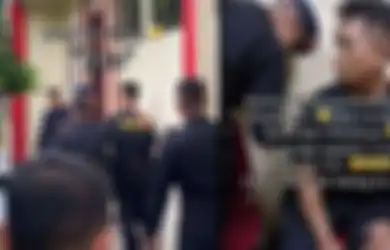 Viral di TikTok Warga Sipil Nyamar Jadi Brimob Gadungan sampai Tinggal di Markas, Sebulan Baru Ketahuan