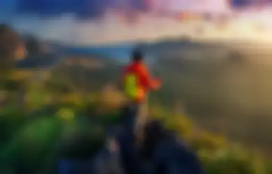 Salah Satunya Jaket Windbreaker, Ini 10 Ide Hadiah yang Cocok Diberikan Jika Pasangan Hobi Naik Gunung