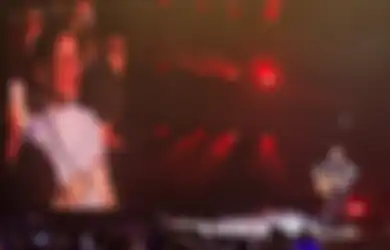 Dihadiri Presiden Jokowi dan Istri, Ariel Persembahkan Lagu Spesial Ini untuk Iriana di Konser Terakhir NOAH