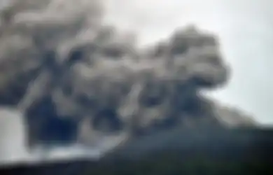 Pendaki yang Bernasib Sama Seperti Zhafira, Yasirli hingga Kini Masih Terjebak di Gunung Marapi