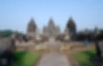 Penjelasan Mengenai Perbedaan Fungsi Candi Dalam Agama Hindu dan Budha
