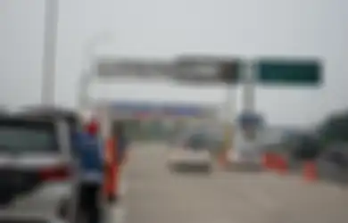 Exit Tol Kebablasan Jangan Berhenti dan Mundur, Lebih Aman Ambil Langkah Ini