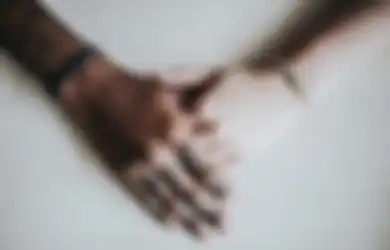 4 Arti Kedutan di Punggung Tangan, Konon Rezeki Sedang Mendekat