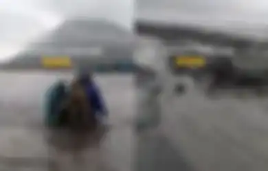 MERINDING! Lautan Pasir Gunung Bromo Diterjang Banjir, Kendaraan hingga Wisatawan Terjebak