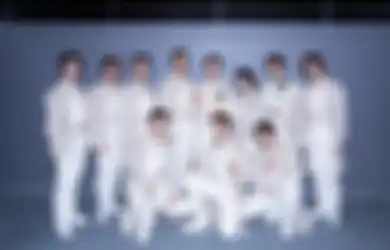 Member SEVENTEEN Sampai Bagi-bagi Air Minum di Konser Gegara Fans yang Terlalu Padat dan Larangan Bawa Air Sendiri