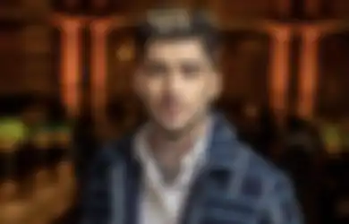 Zayn Malik Muncul dengan Gaya Rambut Mirip Era One Direction