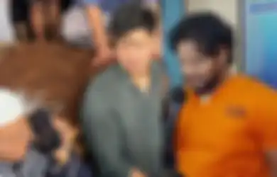 Momen Haru Ammar Zoni Mengadzani Sang Ayah untuk Terakhir Kalinya Lewat Sambungan Telepon