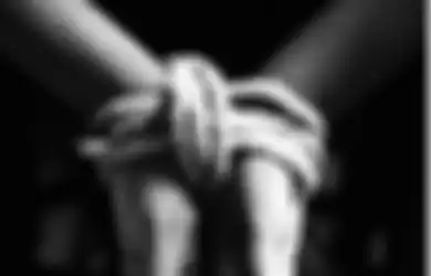 Tolak Ajakan Nikah, Janda di Surabaya Disekap hingga Dilecehkan Pria yang Melamarnya, Nasibnya Pilu!