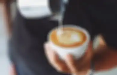 Murah tapi Bermakna, Ini Dia 17 Ide Hadiah Spesial untuk Pacar yang Hobi Minum Kopi