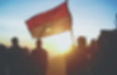 Sejarah dan Kiasan Warna Serta Cara Menggunakan Bendera Merah Putih