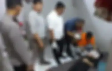 Ada Bekas Cekikan, Wanita di Cikarang Ditemukan Tewas Dalam Kamar Kontrakan, Ternyata 3 Bulan Tinggal Bareng Pacar