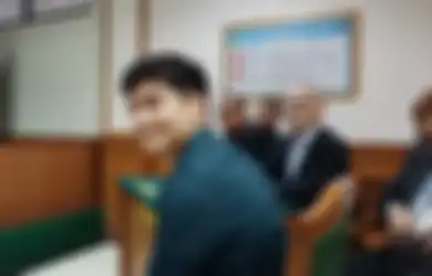 Komunikasi dengan Ria Ricis Masih Baik, Teuku Ryan Minta Doa untuk Pertahankan Rumah Tangganya