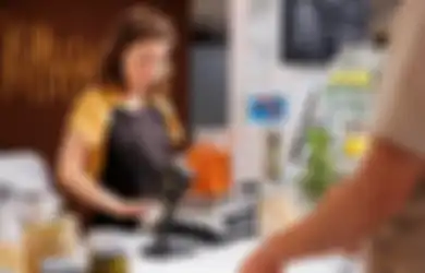 10 Rekomendasi Hadiah yang Cocok untuk Kasir, Salah Satunya Hampers Makanan