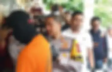 Diduga Tak Kuat Tahan Nafsu, Kepsek di Sukabumi Lecehkan 10 Murid saat Jam Istirahat Sekolah