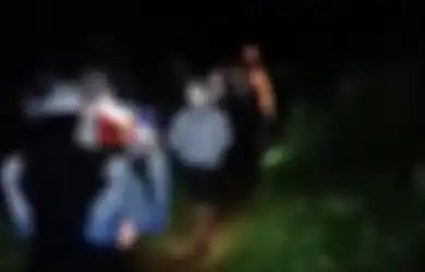 Jam 3 Sore Masih Bisa Kirim WhatsApp, Remaja Ini Tersesat Saat Mendaki Sendirian di Bukit Paniisan Gunung Pancar, Begini Kondisinya Saat Ditemukan