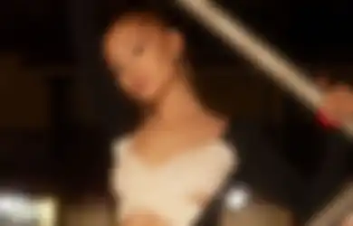 Lagu Sedih di Album Baru Ariana Grande Diduga Terinspirasi dari Perceraian dengan Dalton Gomez