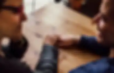 Biasa Jadi Candaan saat Menggombali Pasangan, Ternyata Ini Arti Kata 'Nose Hair Baby' yang Sedang Viral di TikTok