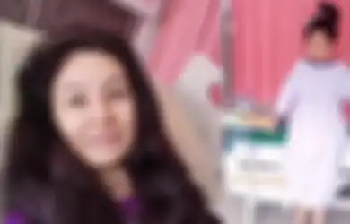 Dulu Karirnya Sempat Berjaya, Artis Cantik Ini Pilih Tinggal di Panti Jompo karena Belum Menikah di Usia 43 Tahun
