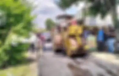 Rogoh Rp 600 Juta, Rio Nur Desnanto Aspal Jalan Rusak di Karanganyar, Sosoknya Bukan Kaleng-kaleng